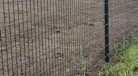 Oplocení rodinného domu z 2D panelů Pallas v Halounech – kvalitní montáž od Ploty Kodl Oplocení rodinného domu z 2D panelů Pallas v Halounech – kvalitní montáž od Ploty Kodl